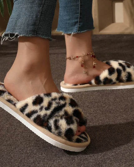 Fashion Leopard Print Fluffy Slippers