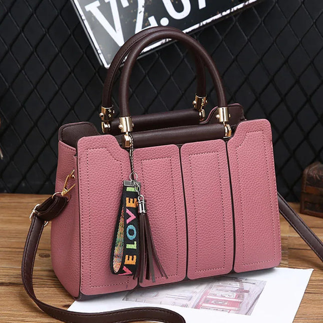 Single shoulder handbag