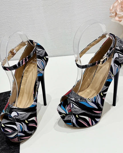 Hand-Painted Leathe Shoes - VOLDRI