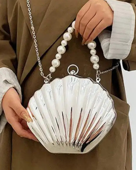 Acrylic Shell Shaped Evening Clutch - VOLDRI